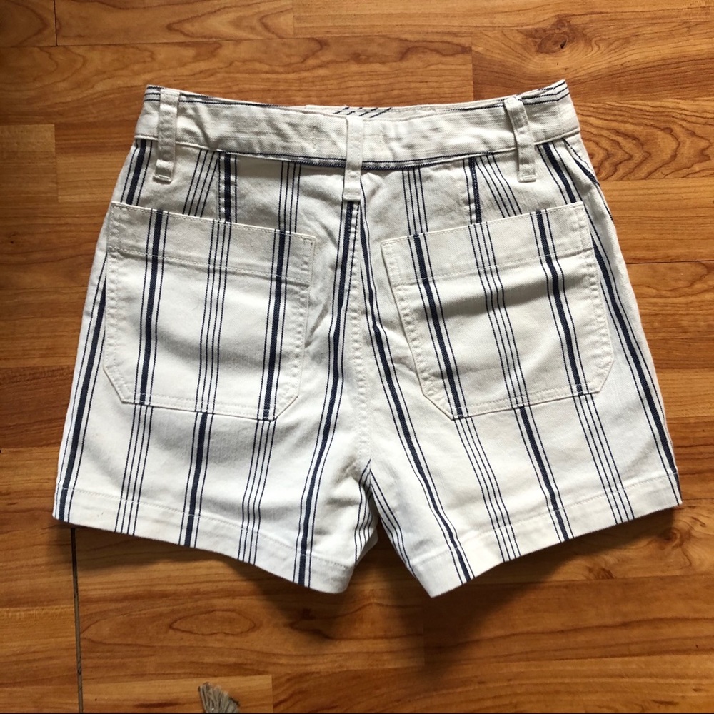 Madewell • white & blue striped high waist shorts with front buttons - size 26 - Picture 9 of 9